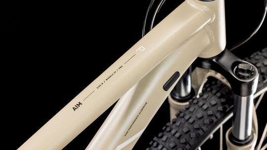 Bicicleta CUBE AIM PRO LINEN &amp; BRONZE 2025