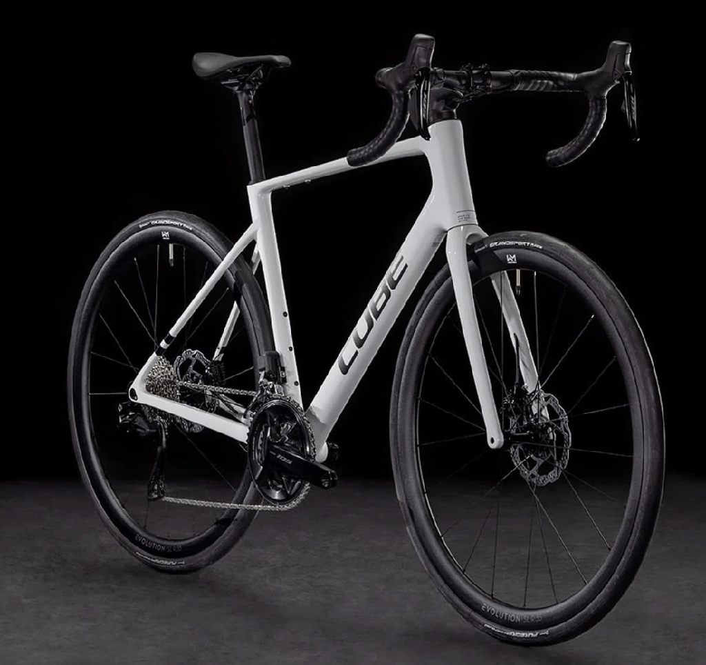 BICI CUBE Attain SLX Cotton &amp; Grey 2025 - 56cm